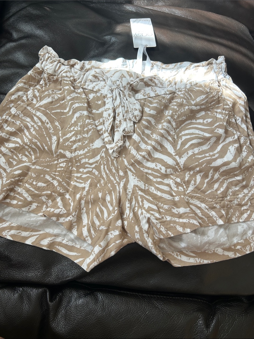 Liverpool Beige and White Printed Drawstring Athletic Shorts